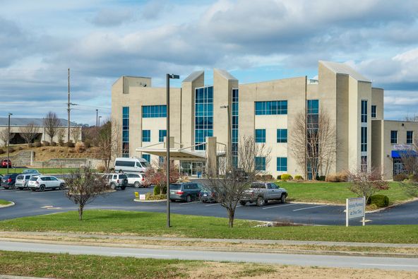 Infinity Wellness Medical Plaza: 1080 Neal St, Cookeville, TN 38501